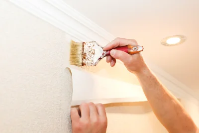 Pose de papier peint à Boussy — revêtements muraux et toiles de verre